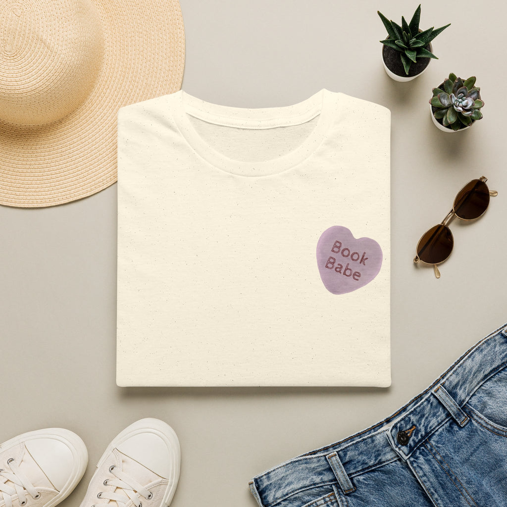Romantasy retro reading unisex graphic tee